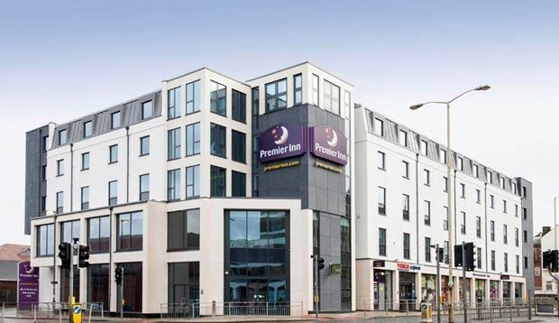 Premier Inn Canterbury City Centre Экстерьер фото